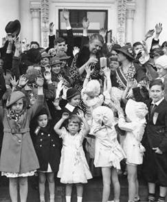 Eleanor Roosevelt with a group of children at the White House in 1935.